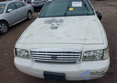 2001 Ford Crown Victoria Police Interceptor from USA, damaged, VIN 2FAFP71W21X165218